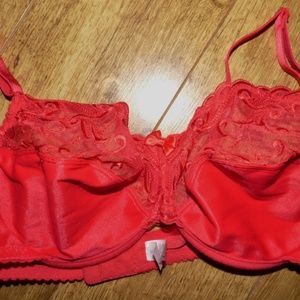 Victoria's Secret Unlined Red Lace Bra, 36D